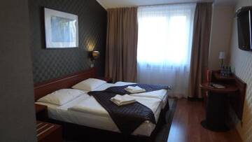 Фото номера Стандартный двухместный номер с 1 кроватью Курортные отели Centrum Green Hill Business &amp; SPA г. Висла 14