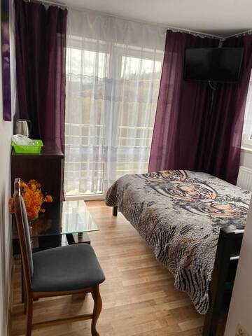 Фото номера Двухместный номер с 1 кроватью и балконом Проживание в семье Pokoje i apartamenty Aga Centrum г. Висла 2