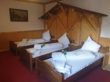 Фото номера Трехместный номер Апарт-отели Wisła Mountain SPA г. Висла 4
