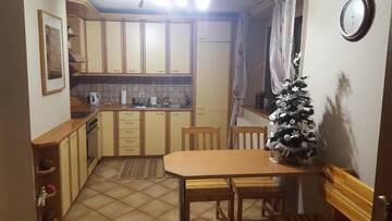 Фото номера Семейный номер с видом на горы Комплексы для отдыха с коттеджами/бунгало Leśny Dwór г. Висла 40