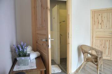 Фото номера Семейный номер с террасой Отели типа «постель и завтрак» Babie Lato Bed&amp;Breakfast г. Висла 4